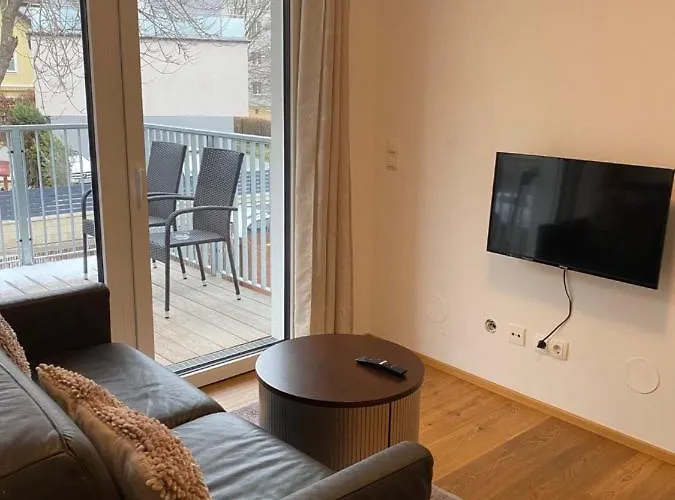Modern With Balcony Near Center Appartement Vienne